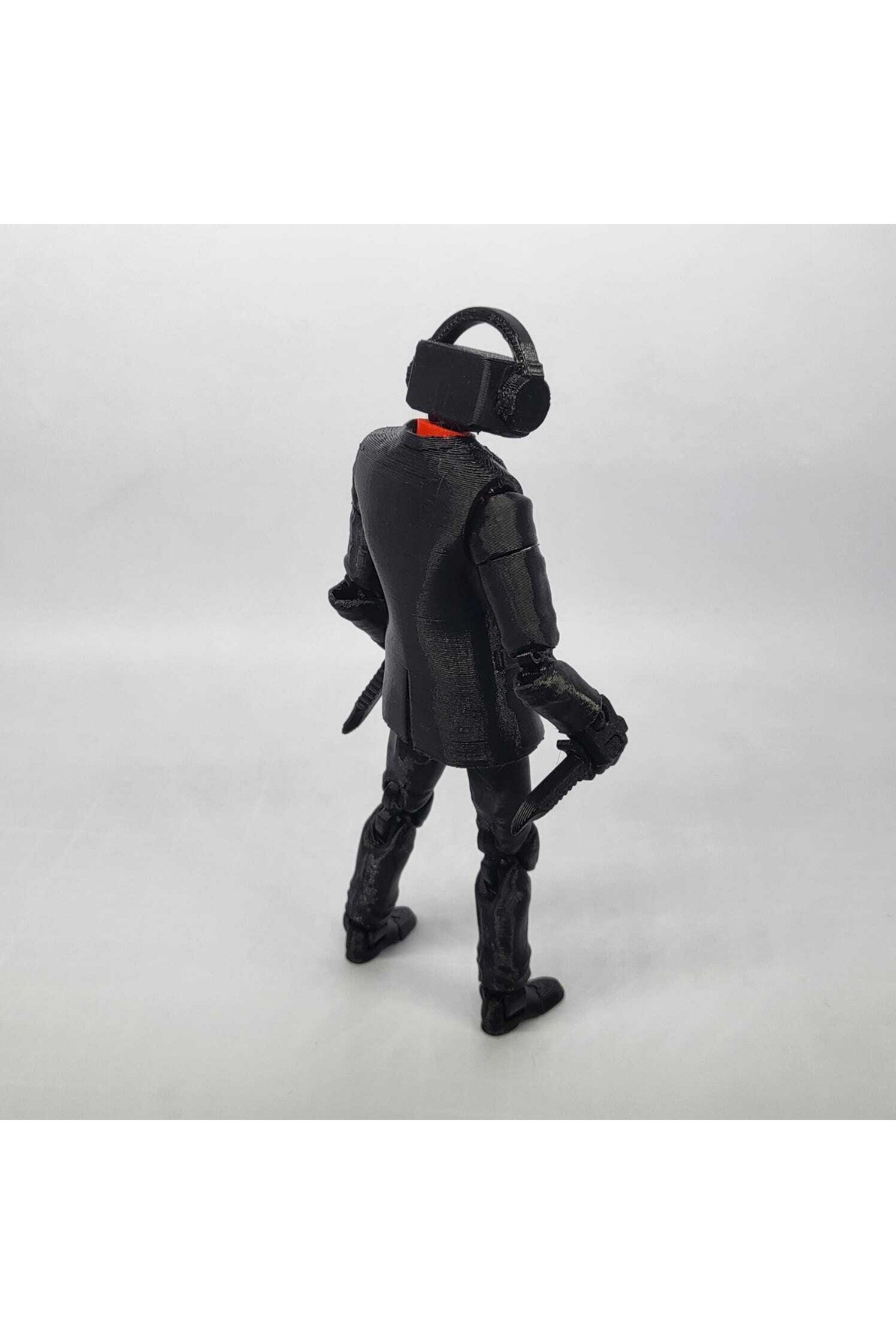 Skibidi Toilet Dark Speakerman Figür Hareketli Eklemli Figür 20 Cm