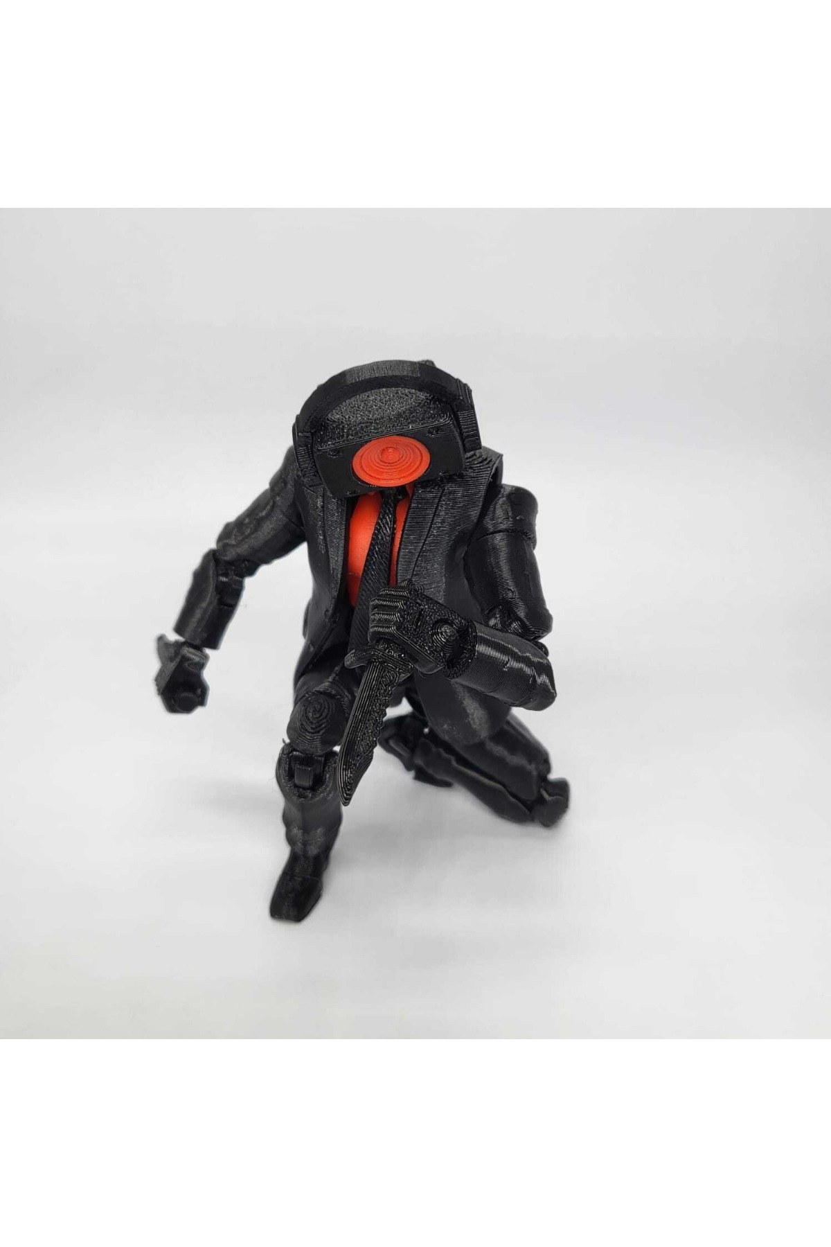 Skibidi Toilet Dark Speakerman Figür Hareketli Eklemli Figür 20 Cm